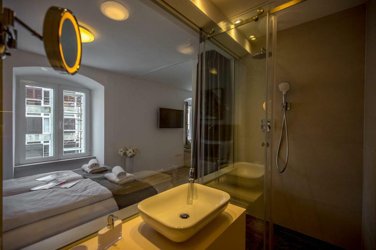 Apartment Wow ริเยกา ภายนอก รูปภาพ