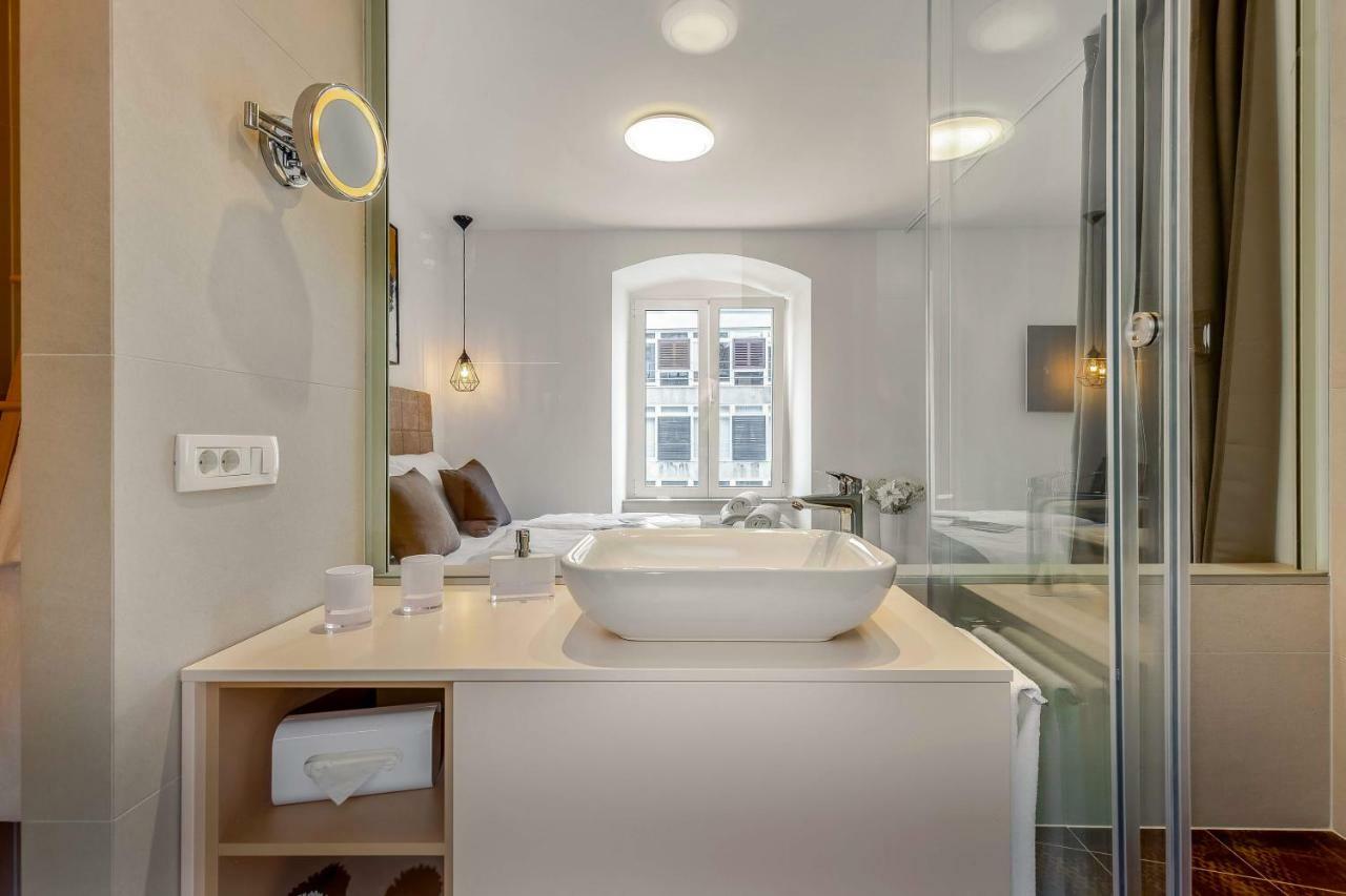 Apartment Wow ริเยกา ภายนอก รูปภาพ
